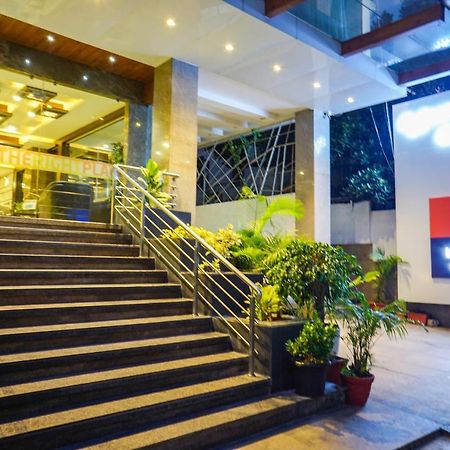 Myspace Hotels Silverstar Bangalore Luaran gambar